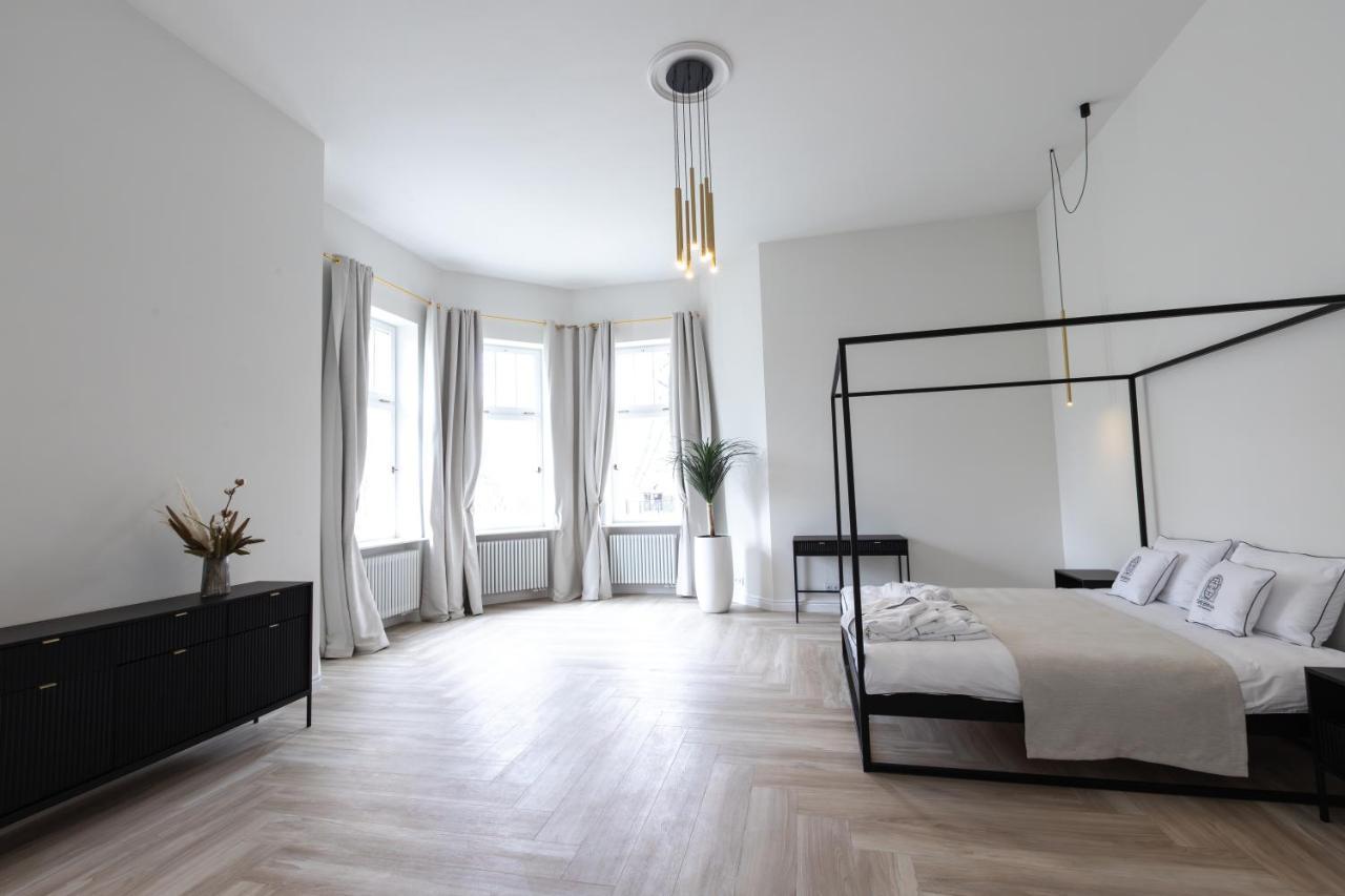 Srebrna Luxury - Fabrykancka - Wnetrza Premium