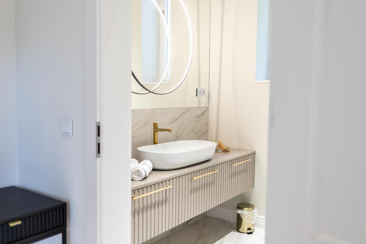 Srebrna Luxury - Fabrykancka - Wnetrza Premium